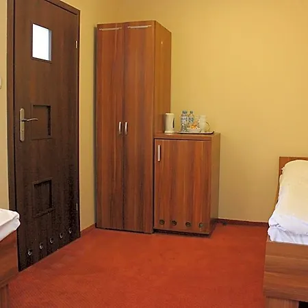 Hotel-24